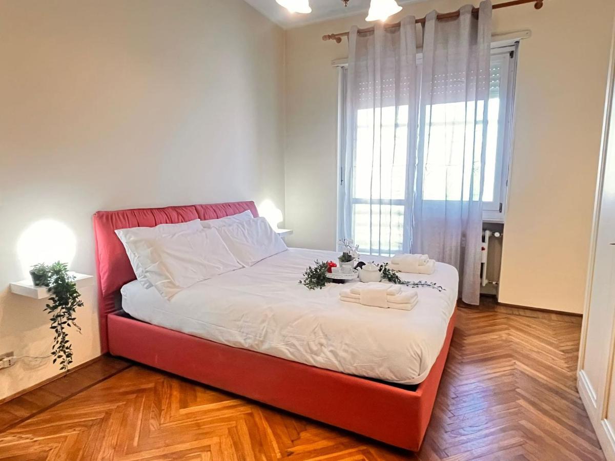 Sky Apartment A Due Passi Dalla Stazione Collegno Buitenkant foto